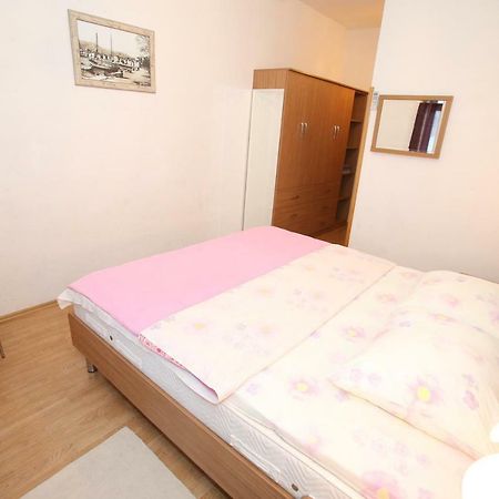 Rooms With The Sea View Baska  Luaran gambar
